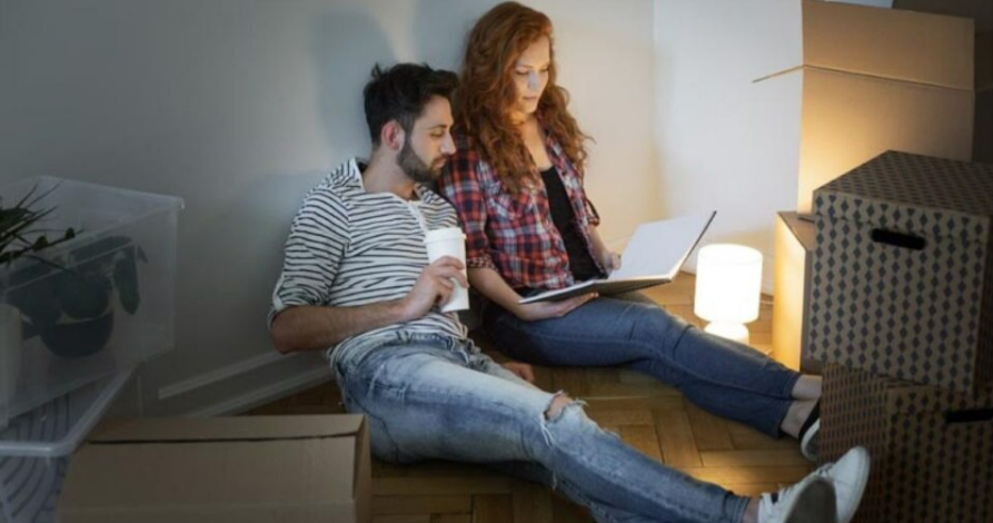 Safe Ship Moving Services on Celebrating Your First Night at Home, Minus the Stress